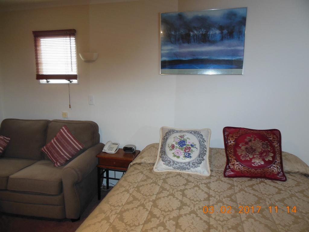 Asure Camelot Arms Motor Lodge Auckland Extérieur photo