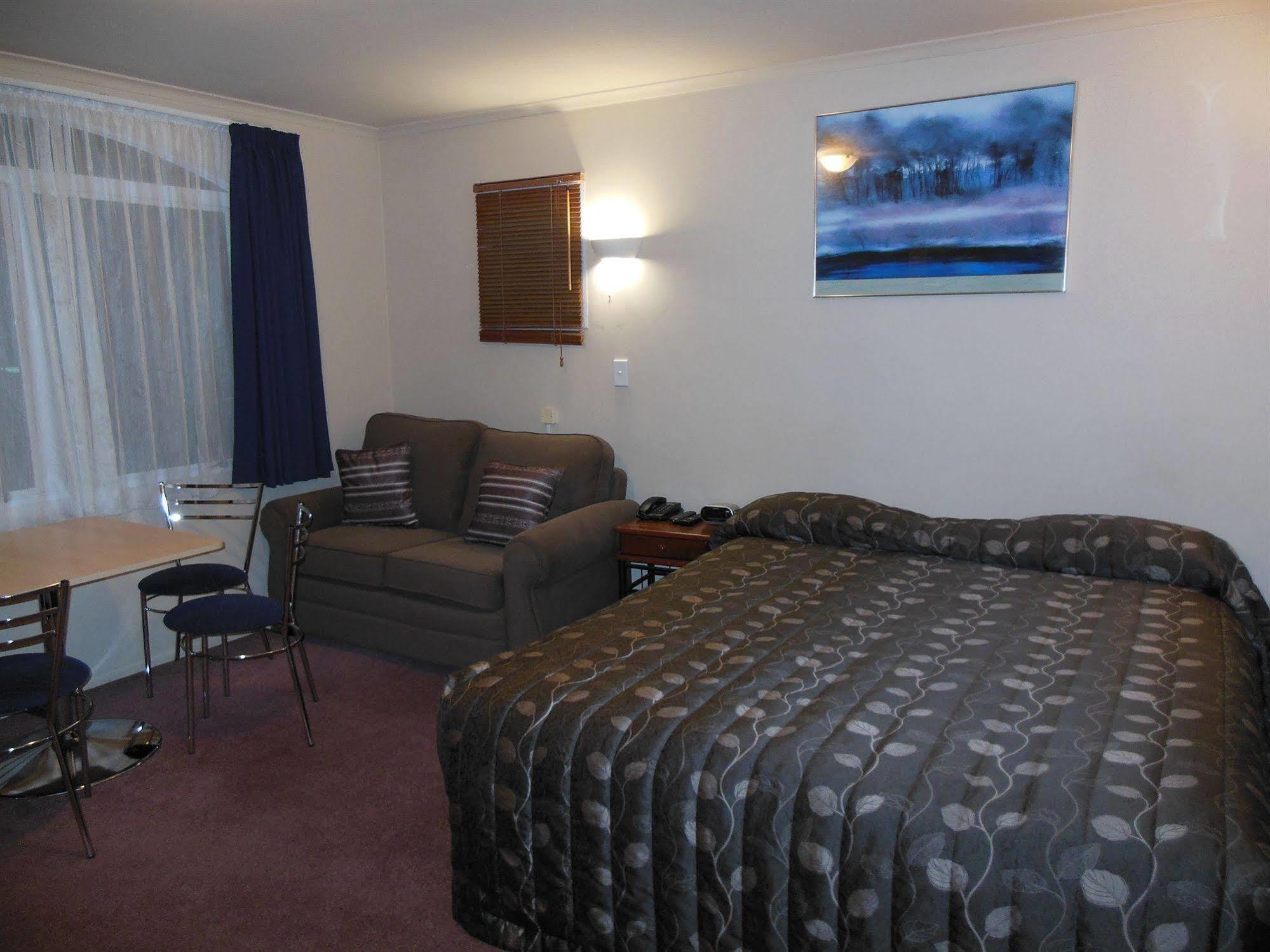 Asure Camelot Arms Motor Lodge Auckland Extérieur photo