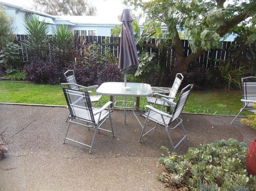 Asure Camelot Arms Motor Lodge Auckland Extérieur photo